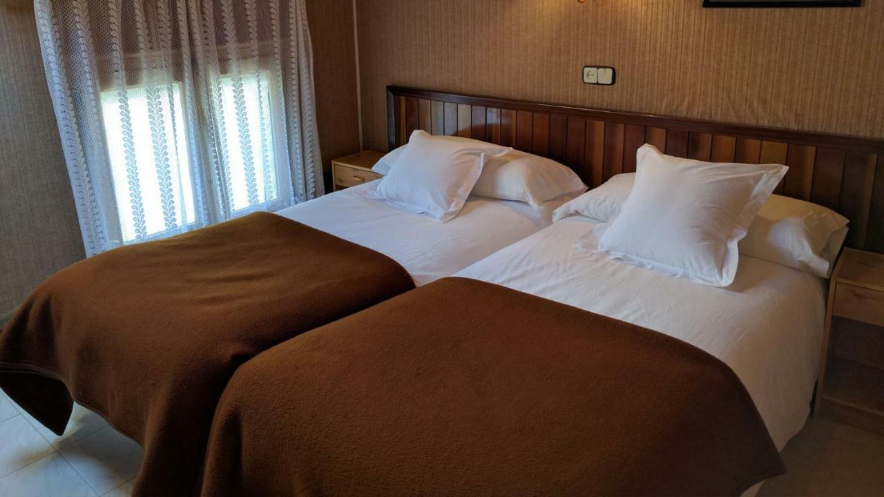 Hostal Talabart Les, Catalonia Kültér fotó